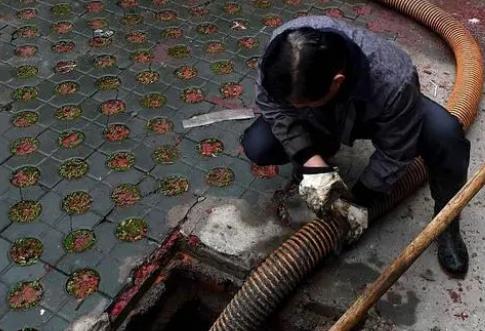 博野高压清洗管道公司分享下为什么要高压清洗板换